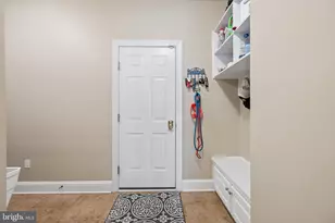 9808 Pembroke Dr, Hagerstown, MD 21740 - Photo 35