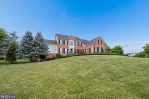 9808 Pembroke Dr, Hagerstown, MD 21740 - Photo 113