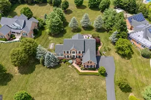 9808 Pembroke Dr, Hagerstown, MD 21740 - Photo 121
