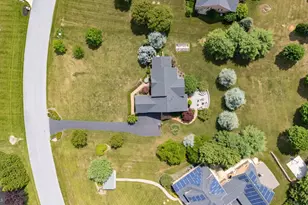 9808 Pembroke Dr, Hagerstown, MD 21740 - Photo 117