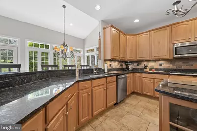 9808 Pembroke Drive, Hagerstown, MD 21740 - Photo 35