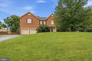 11406 Rolling Green Pl, Hagerstown, MD 21742 - Photo 1