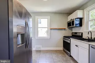 909 Beechwood Dr, Hagerstown, MD 21742 - Photo 19