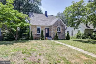 909 Beechwood Dr, Hagerstown, MD 21742 - Photo 3