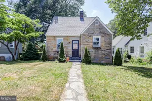 909 Beechwood Dr, Hagerstown, MD 21742 - Photo 1
