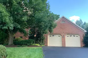20119 Teakwood Dr, Hagerstown, MD 21742 - Photo 1