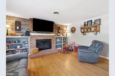 10535 Peachtree Lane, Williamsport, MD 21795 - Photo 5