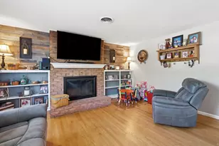 10535 Peachtree Ln, Williamsport, MD 21795 - Photo 5