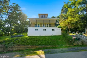 221 Dale St, Hancock, MD 21750 - Photo 1