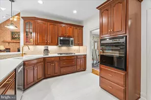 9743 Redamar Dr, Hagerstown, MD 21740 - Photo 15