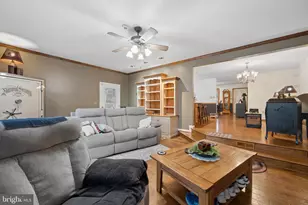 429 Chartridge Dr, Hagerstown, MD 21742 - Photo 25