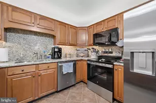 429 Chartridge Dr, Hagerstown, MD 21742 - Photo 15