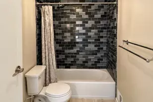 17904 Hickory Ln, Hagerstown, MD 21740 - Photo 3