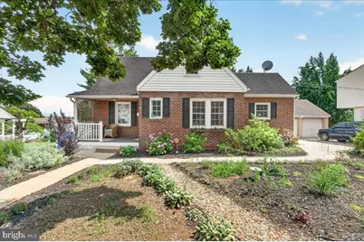 843 Jefferson Boulevard, Hagerstown, MD 21740 - Photo 1