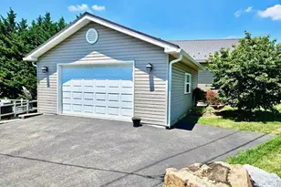 201 St Paul St, Boonsboro, MD 21713 - Photo 5