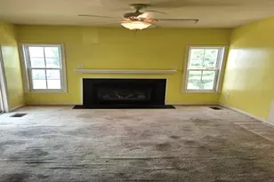 10322 Lantern Ln, Hagerstown, MD 21740 - Photo 7