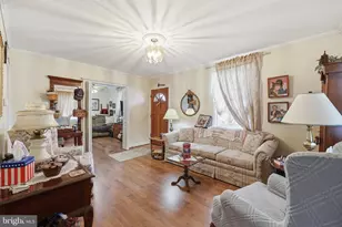 1013 Beechwood Dr, Hagerstown, MD 21742 - Photo 7