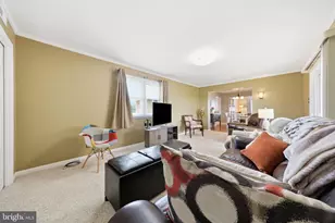 16913 Fairview Rd, Hagerstown, MD 21740 - Photo 19