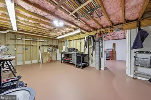 16913 Fairview Rd, Hagerstown, MD 21740 - Photo 35