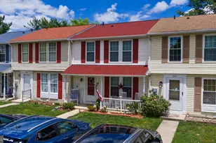 246 Lily Ct, Hagerstown, MD 21740 - Photo 3