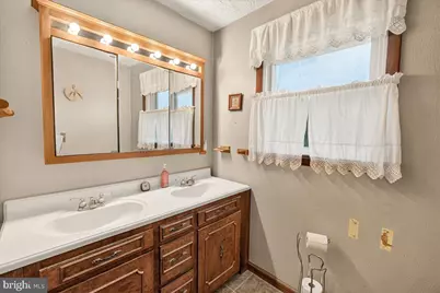 1752 Rohrersville Road, Knoxville, MD 21758 - Photo 17