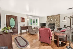 1752 Rohrersville Rd, Knoxville, MD 21758 - Photo 5