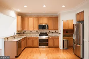 18136 Prestwick Terrace, Hagerstown, MD 21740 - Photo 5