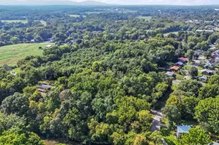 Eleanor Ln, Hagerstown, MD 21742 - Photo 1
