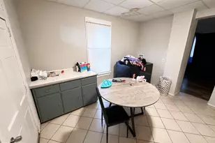 13 E Lee St, Hagerstown, MD 21740 - Photo 5