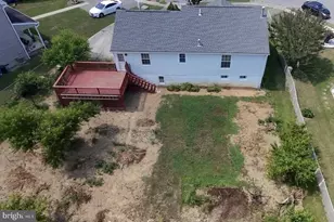 1230 Pinecrest Ave, Hagerstown, MD 21740 - Photo 3
