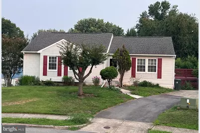 1230 Pinecrest Avenue, Hagerstown, MD 21740 - Photo 1