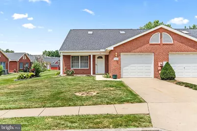 121 Chantilly Court, Hagerstown, MD 21740 - Photo 1