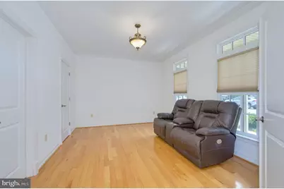 13025 Hawkins Circle, Hagerstown, MD 21742 - Photo 11