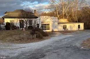 1394 Jefferson Blvd, Hagerstown, MD 21742 - Photo 1