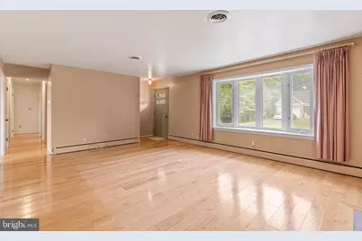 18219 Summerlin Drive, Hagerstown, MD 21740 - Photo 17