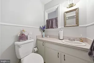 13306 Fairgreen Cir, Hagerstown, MD 21742 - Photo 29