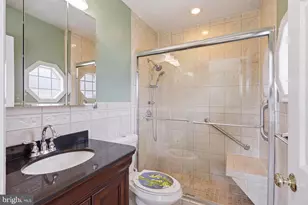 17601 Meadowood Dr, Hagerstown, MD 21740 - Photo 19