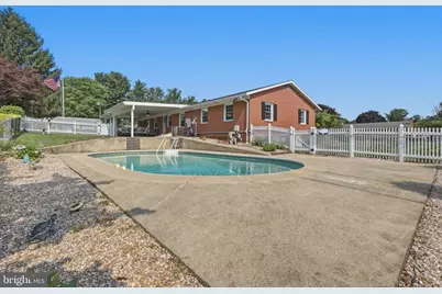 17601 Meadowood Drive, Hagerstown, MD 21740 - Photo 37