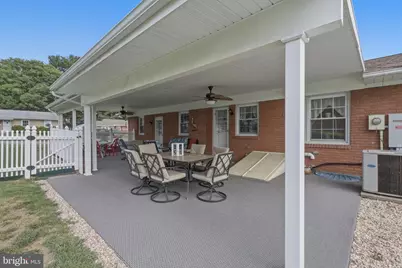 17601 Meadowood Drive, Hagerstown, MD 21740 - Photo 35