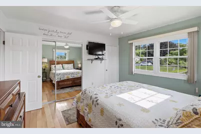17601 Meadowood Drive, Hagerstown, MD 21740 - Photo 17