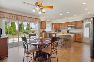 18812 Island Dr, Hagerstown, MD 21742 - Photo 13