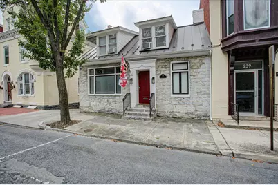 241 S Potomac Street, Hagerstown, MD 21740 - Photo 1