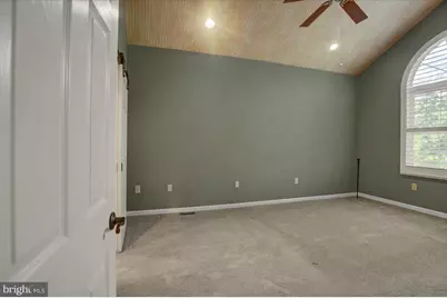 1251 Lindsay Lane, Hagerstown, MD 21742 - Photo 19