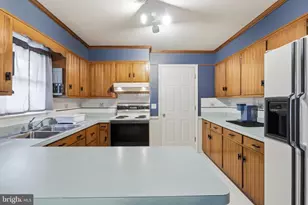 11822 Greenhill Dr, Hagerstown, MD 21742 - Photo 19
