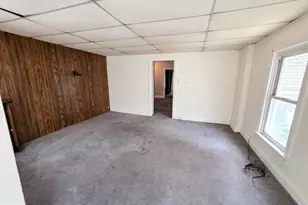 28 S Locust St, Hagerstown, MD 21740 - Photo 25