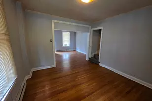 28 S Locust St, Hagerstown, MD 21740 - Photo 7