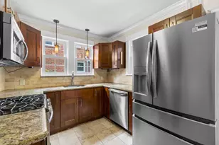 58 E Irvin Ave, Hagerstown, MD 21742 - Photo 11