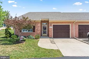 168 Sunbrook Ln, Hagerstown, MD 21742 - Photo 1