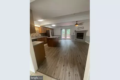 1323 Lindsay Lane, Hagerstown, MD 21742 - Photo 5