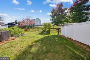 10329 Bridle Ct, Hagerstown, MD 21740 - Photo 29